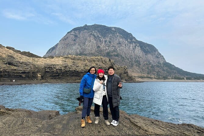 Small Group Tour in West Jeju Healing Island w/Caves & Dolphins - Waiting for Dolphins at Conch Park
