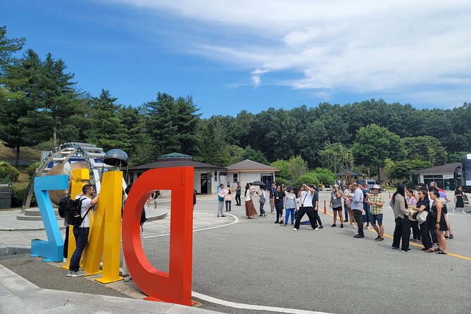 Small Group Tour to DMZ & Suspension Bridge with Hotel Pickup - Why this DMZ day trip is worth your time