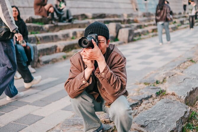 Street photoshoot and Seoul Hidden gem History Walking Tour - Starting near Jongno 3-ga at 5:30 pm