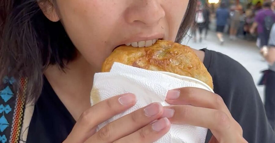 Taste hidden street food in Seoul with a 2.5h food tour - Getting around takes a little planning