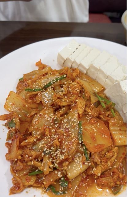 Taste hidden street food in Seoul with a 2.5h food tour - Five or six tastings keep the pace lively