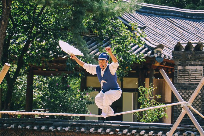 Traditional Korean folk village Afternoon tour - Getting out of Seoul without planning the route